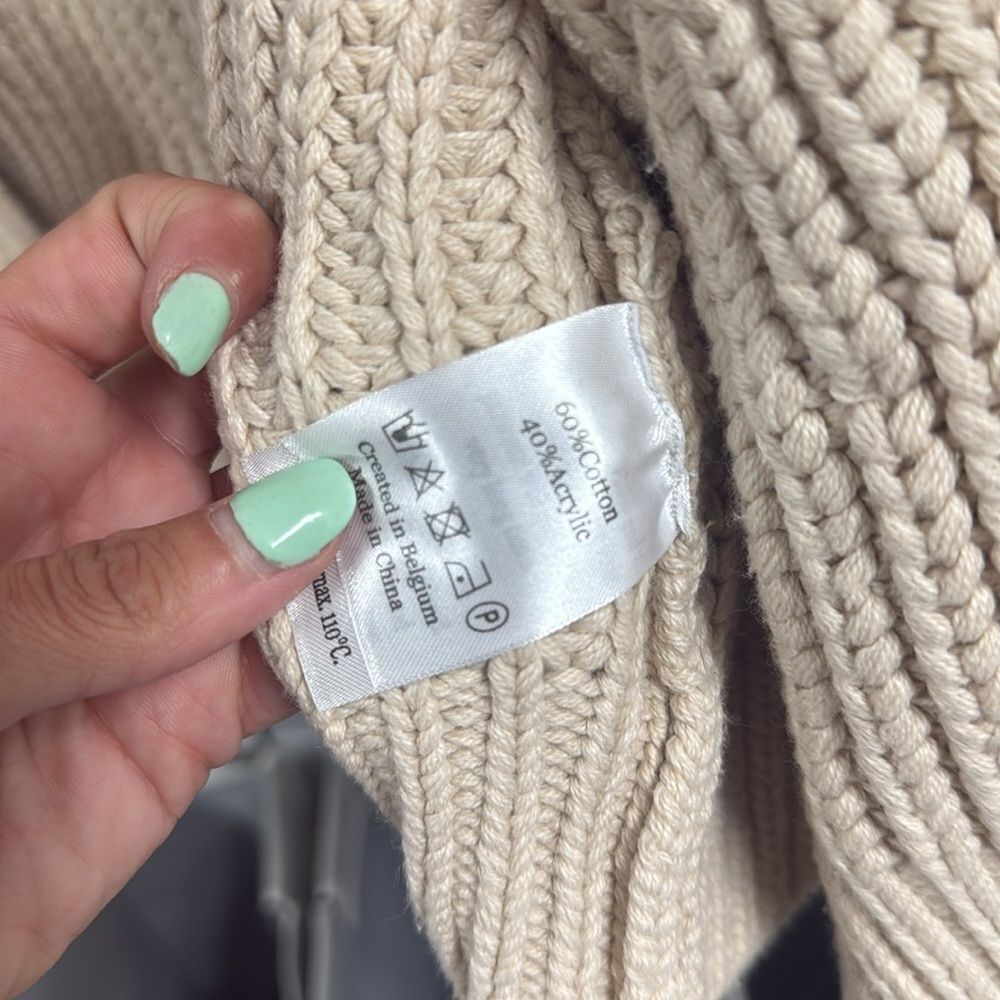 Beige Knit Wrap Sweater - OSCAR - Medium - Open Long Sleeve NEVER Worn - Warm - Picture 2 of 5